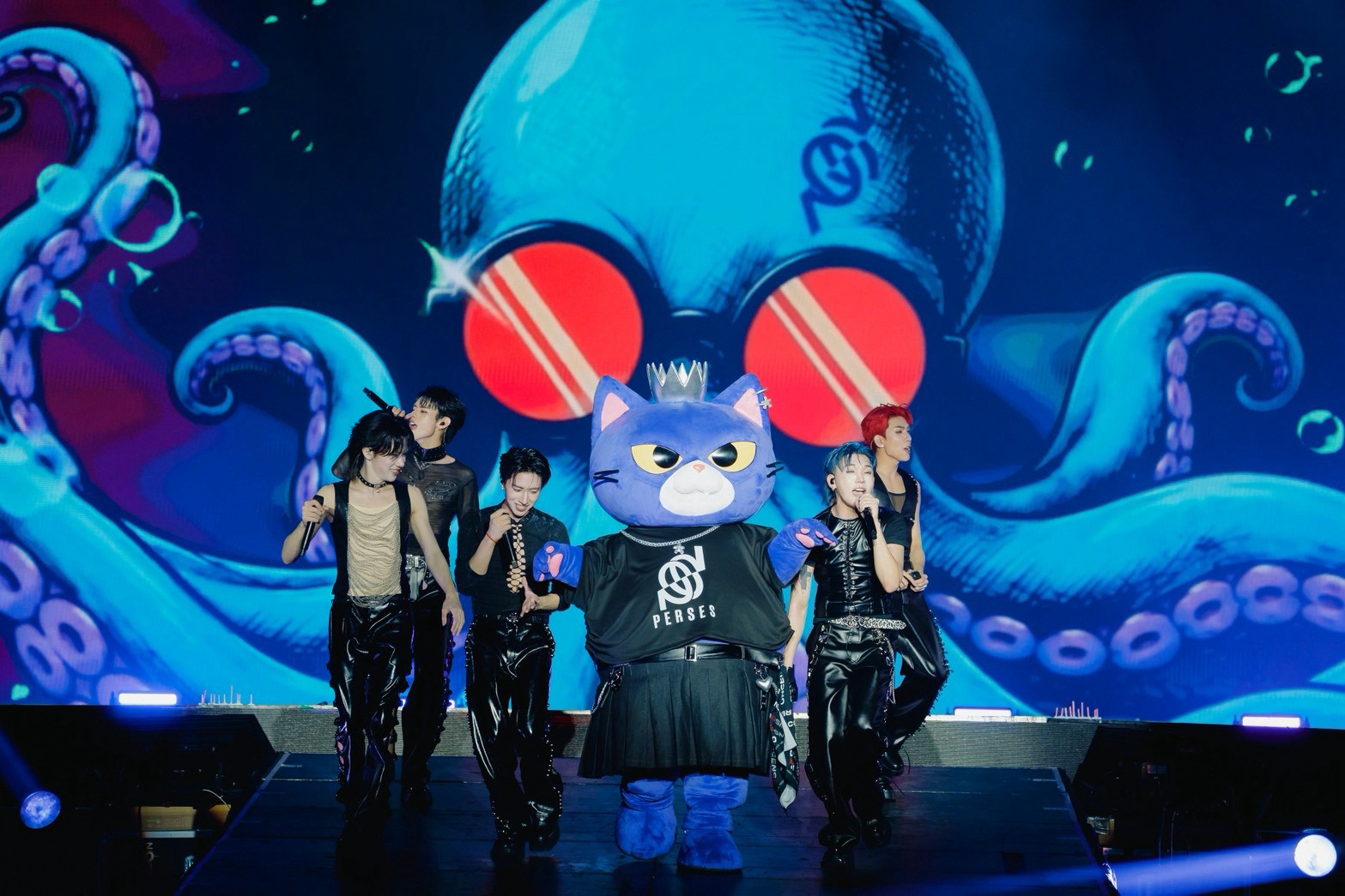 PERSES ไม่มีกั๊ก! ‘UNCENSORED CONCERT’ คอนเสิร์ตใหญ่ครั้งที่ 2 ปลดล็อกตัวตนใหม่ โชว์ศักยภาพรอบด้าน