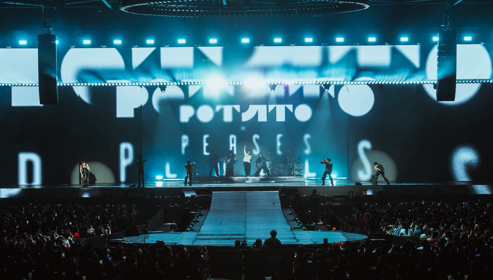 PERSES ไม่มีกั๊ก! ‘UNCENSORED CONCERT’ คอนเสิร์ตใหญ่ครั้งที่ 2 ปลดล็อกตัวตนใหม่ โชว์ศักยภาพรอบด้าน