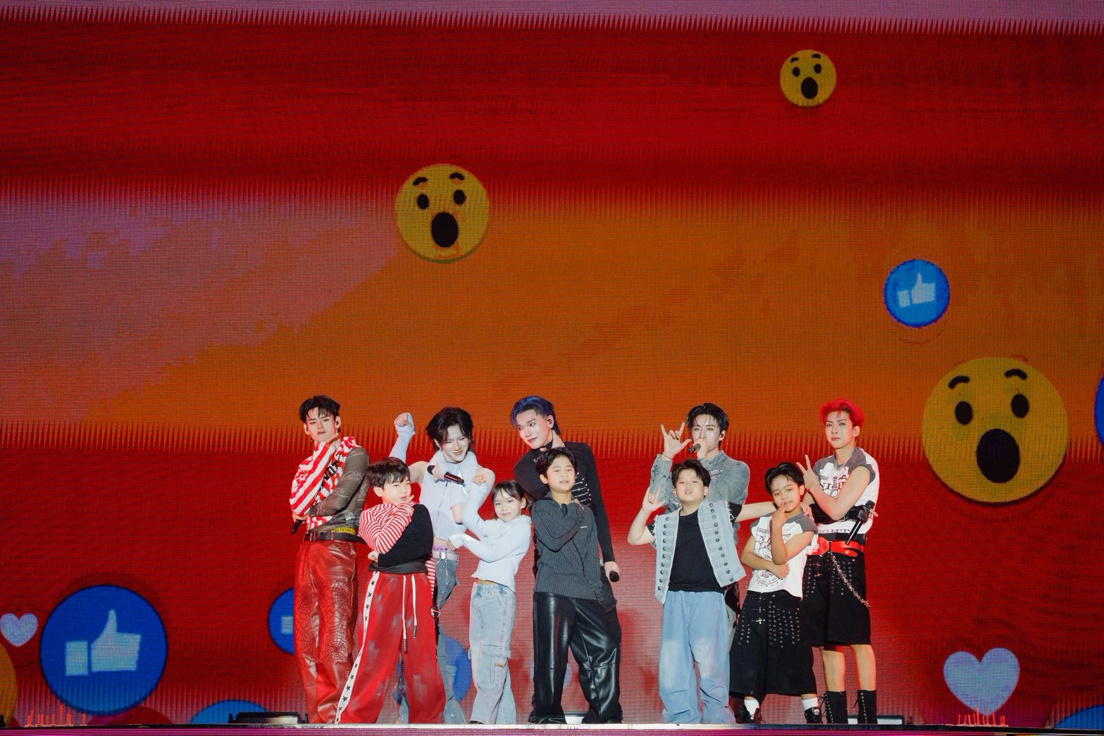 PERSES ไม่มีกั๊ก! ‘UNCENSORED CONCERT’ คอนเสิร์ตใหญ่ครั้งที่ 2 ปลดล็อกตัวตนใหม่ โชว์ศักยภาพรอบด้าน