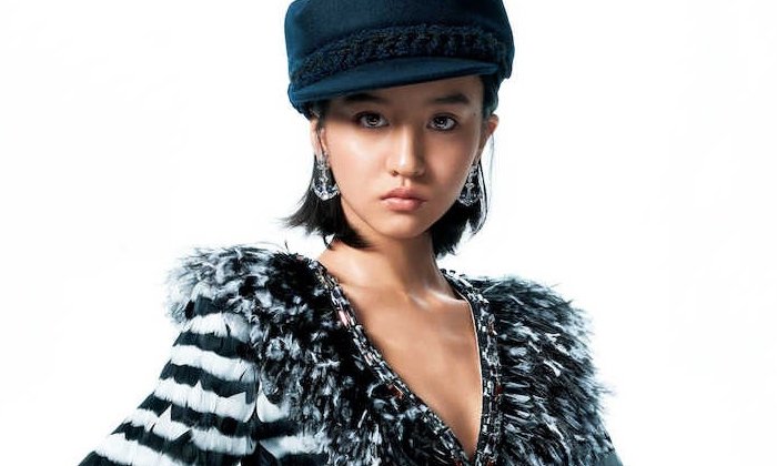 ด้วยวัยเพียง 15 ปี! Kōki ลูกสาวคนที่ 2 ของ Takuya Kimura ขึ้นปกนิตยสาร ELLE