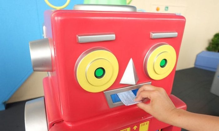 รู้จักบัตร "Fastpass" ช่วยย่นระยะเวลารอคิวเครื่องเล่นใน Tokyo Disney Resort