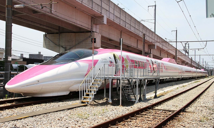 น่ารักทุกตารางนิ้ว เผยโฉมภาพจริง "Hello Kitty Shinkansen" ก่อนเริ่มวิ่งวันแรก 30 มิ.ย.นี้