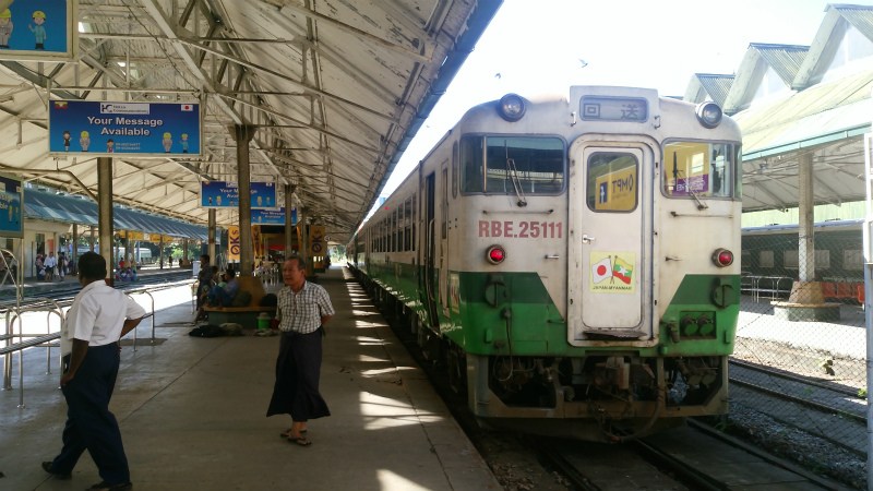 japan-train2