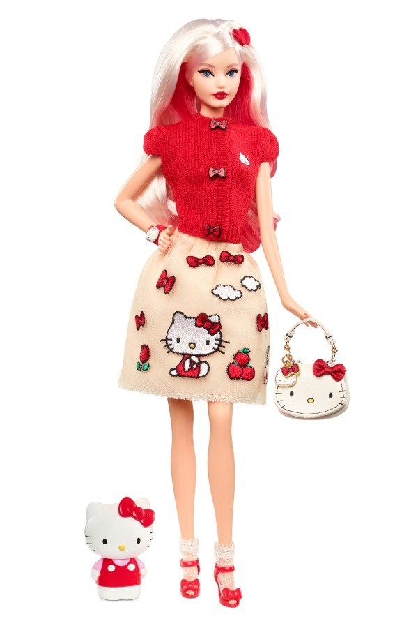 Barbie x HELLO KITTY