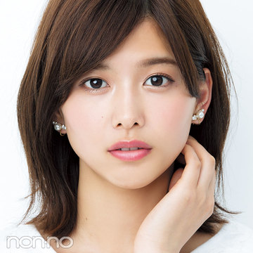 ไอดอลสาวผู้กลายมาเป็นนางแบบชื่อดัง