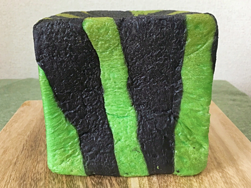 แดงๆ เขียวๆ! "ขนมปังแตงโม" ไอเดียสุดสร้างสรรค์รสชาติเยี่ยม