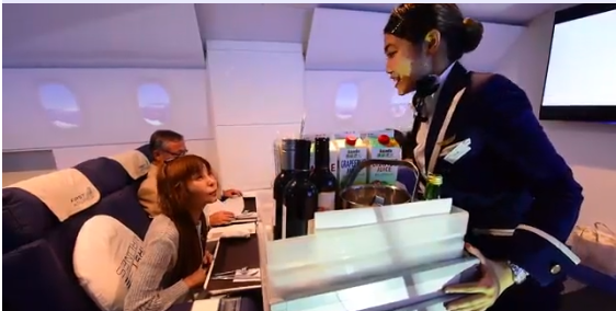 เสมือนจริงสุดๆ! เทคโนโลยี VR ที่จะทำให้คุณรู้สึกว่ากำลังนั่งเครื่องบินไปต่างประเทศ