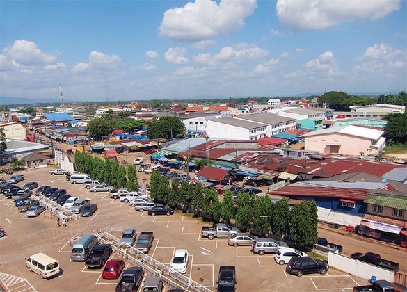 ພາສີ 10% ເປັນເຫດ! ຊາຍແດນລາວ-ໄທ ງຽບເຫງົາ