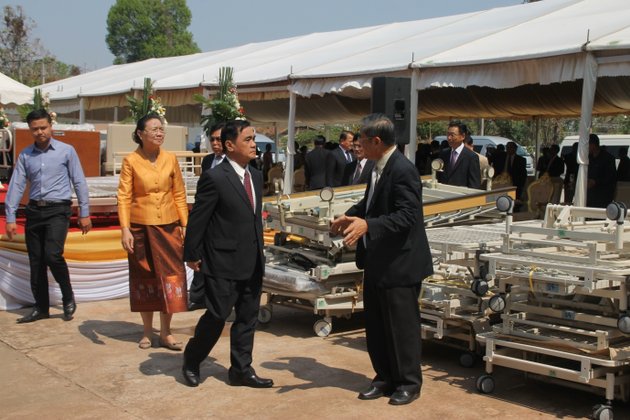 ຍີ່ປຸ່ນ ຊ່ວຍເຫຼືອຕຽງຄົນເຈັບ ໃຫ້ແກ່ ສປປ ລາວ 500 ກວ່າຊຸດ