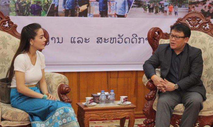 "ອາເລັກຊານດຣາ" ຕາງໜ້າມູນນິທິບຸນຊ່ວຍ ພ້ອມດ້ວຍ VIGMF ປະກອບສ່ວນຊ່ວຍຜູ້ປະສົບໄພພິບັດນ້ຳຖ້ວມ