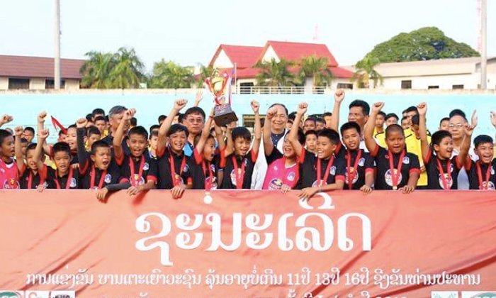 ດີເຄ ແລະ ວຽງຈັນ ຄວ້າແຊ້ມບານເຕະເຍົາວະຊົນ ຊີງຂັນປະທານສະຫະພັນບານເຕະນະຄອນຫຼວງ