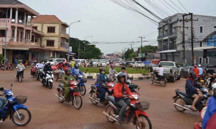 ພາຍໃນອາທິດດຽວ ຢູ່ນະຄອນຫຼວງວຽງຈັນ ມີນັກຂັບຂີ່ລະເມີດກົດຈະລາຈອນ 400 ກວ່າຄົນ