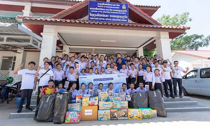 ລາວຊຳຊຸງອີເລັກໂທຣນິກ ຈັບມື ອົງການອາຫານໂລກ ສ້າງໂອກາດການຮຽນຮູ້ໃຫ້ນັກຮຽນພິການຫູ ແລະ ປາກ