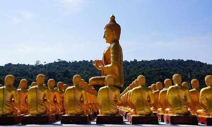 ຄວາມເປັນມາຂອງ "ວັນມາຄະບູຊາ" ຂຶ້ນ 15 ຄໍ່າເດືອນ 3 ລາວ ໜຶ່ງໃນວັນສຳຄັນຂອງຊາວພຸດ