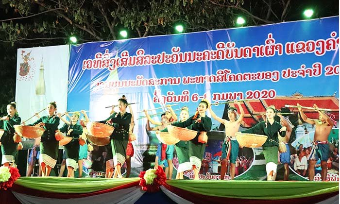 ງານບຸນນະມັດສະການ "ພະທາດສີໂຄດຕະບອງ" ເຕັມໄປດ້ວຍການສະແດງສິລະປະໃນທຸກຄ່ຳຄືນ
