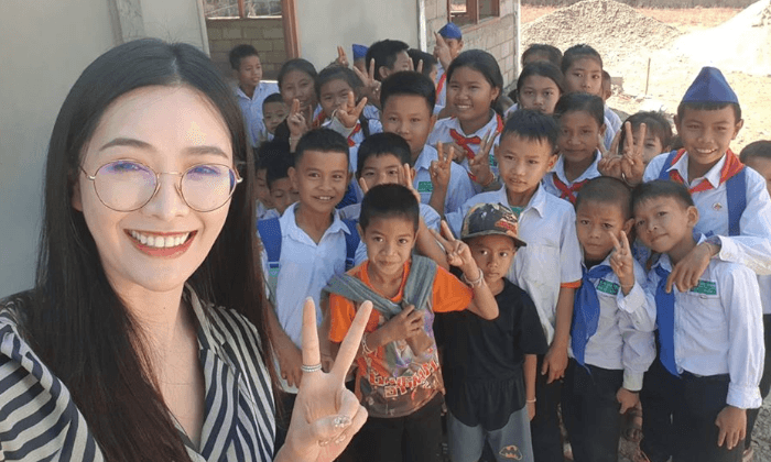 "ລູກນໍ້າ" ອັບເດດ ໂຮງຮຽນຢູ່ປາກງື່ມທີ່ໄປຊ່ວຍສ້ອມແປງໃກ້ສຳເລັດແລ້ວ ຜູ້ໃຈບຸນແຫ່ປະກອບສ່ວນ