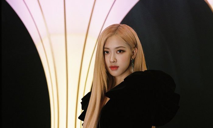ກ່ອນຈະເປັນໂຣເຊ່ BLACKPINK ຈາກຄົນທີ່ບໍ່ມີຄວາມໝັ້ນໃຈໃນຕົນເອງ ສູ່ໄອດໍ້ທີ່ມີຊື່ສຽງລະດັບໂລກ