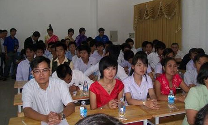 ປັດຈຸບັນ ນັກສຶກສາລາວ ຍັງຮຽນຢູ່ຫວຽດນາມຫລາຍກວ່າ 14.000 ຄົນ
