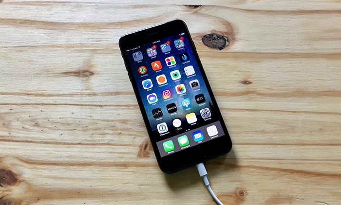 iPhone ຂອງທ່ານຊ້າບໍ່? ນີ້ແມ່ນວິທີແກ້ໄຂໃຫ້ໂທລະສັບຂອງທ່ານເຮັດວຽກໄດ້ໄວຂຶ້ນກວ່າເກົ່າ