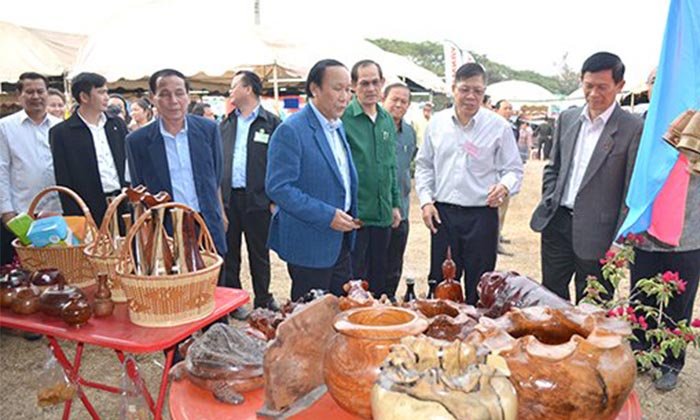 ນາຊາຍທອງ ສົ່ງເສີມການຜະລິດກະສິກຳ-ຫັດຖະກຳເປັນສິນຄ້າ