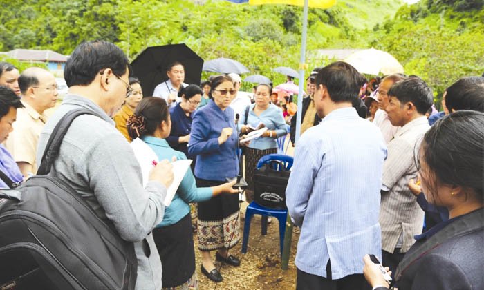 ປະທານສະພາແຫ່ງຊາດລົງຕິດຕາມສະພາບໄພນໍ້າຖ້ວມຢູ່ຊຽງຂວາງ-ຫົວພັນ ເລັ່ງຈັດສັນທີ່ຢູ່ໃໝ່ໃຫ້ຜູ້ປະສົບໄພ
