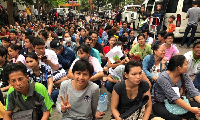 ກະຊວງແຮງງານເຜີຍ ແຮງງານລາວໃນໄທສ່ວນໃຫຍ່ເຮັດວຽກໃນຮ້ານອາຫານ-ສວນ ສ່ວນໃນໂຮງງານອຸດສາຫະກຳມີໜ້ອຍ