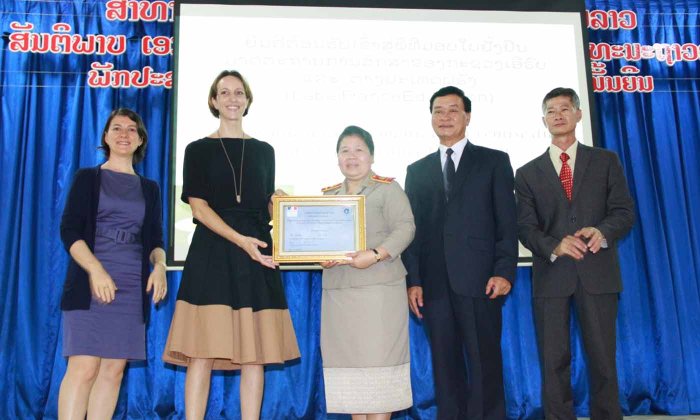 ມສ ວຽງຈັນ ຮັບໃບຢັ້ງຢືນ ເປັນໂຮງຮຽນຄຸນນະພາບ LabelFranceEducation ຄັ້ງທີ 2 ຕິດຕໍ່ກັນ