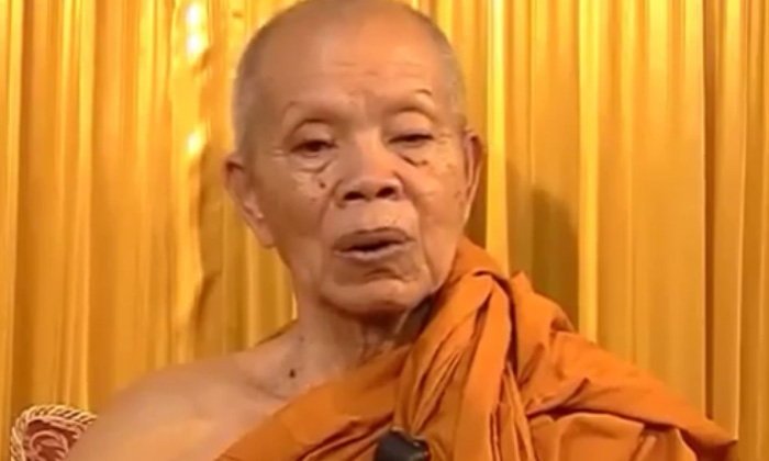 10 ຄຳສອນກົງໆ ເຂົ້າໃຈໄດ້ງ່າຍ ຂອງ "ຫຼວງພໍ່ຄູນ" ທີ່ຈະຢູ່ໃນໃຈຕະຫຼອດໄປ