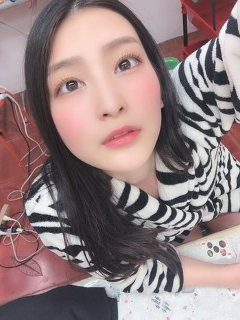 แกลเลอรีรูปภาพ รู้จัก Honjo Suzu นางเอกเอวี เจ้าของรางวัลยอดขายผ่าน