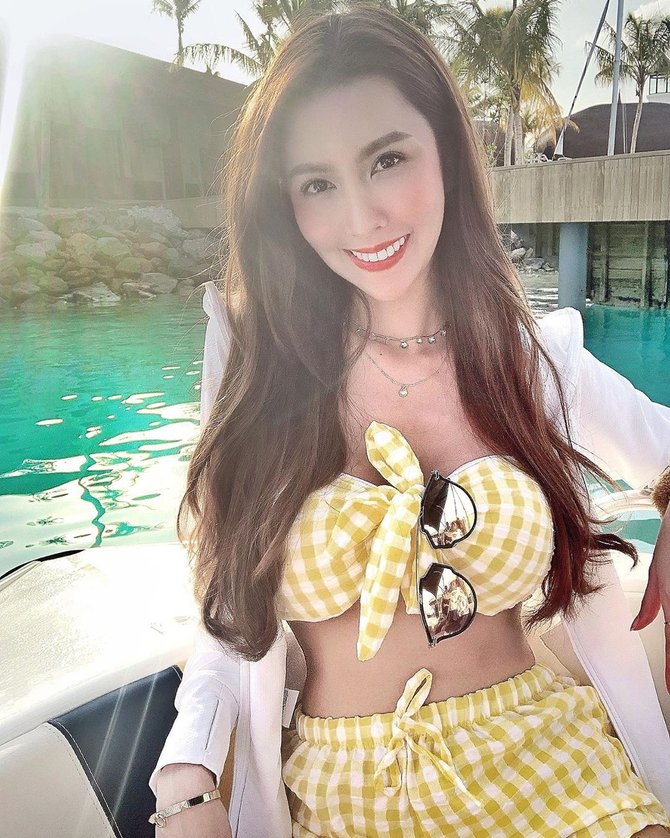 ม่านฟ้า-อรปภัตร จันทรสาขา ม่านฟ้า-อรปภัตร จันทรสาขา