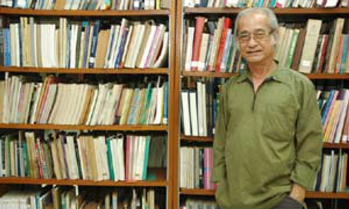 เนาวรัตน์ พงษ์ไพบูลย์ ชีวิตอิ่มสุขบนเส้นทางงานกวี
