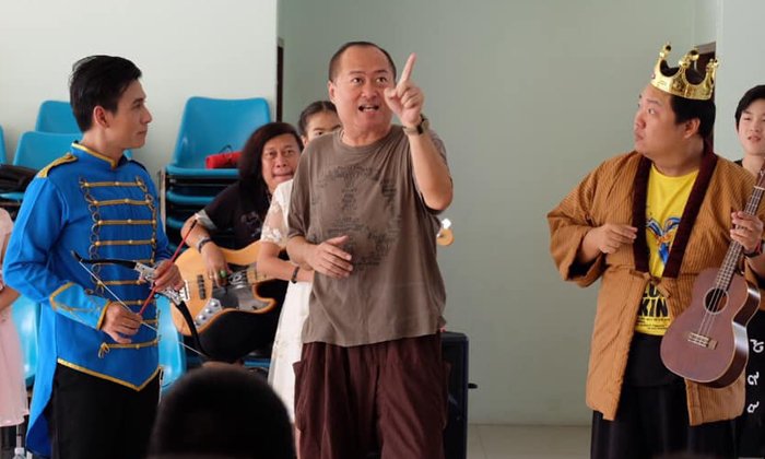 "ครูรัก ศรัทธา" เผยชีวิตเคยเป็นโรคซึมเศร้า กลับสู่ชีวิตปกติได้เพราะเด็กไร้โอกาส
