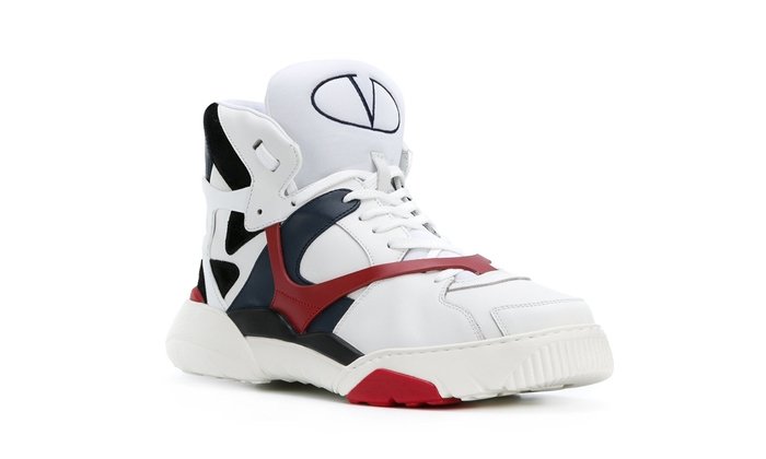 Valentino ผลิตรองเท้าบาส เอาใจสาย Street กระเป๋าหนัก
