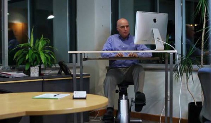 Active Desk โต๊ะทำงานเพื่อสุขภาพ