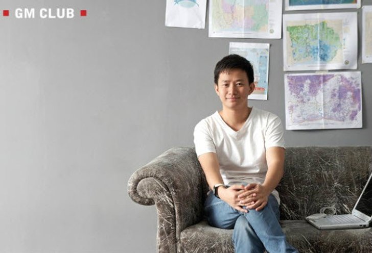 ธวัชชัย แสงธรรมชัย คิด-สู้-Flood! ครีเอทีฟภาคสังคม