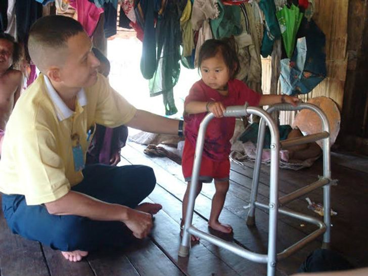 “หมอวรวิทย์” วีรบุรุษของคนไร้สัญชาติที่ชายแดนไทย