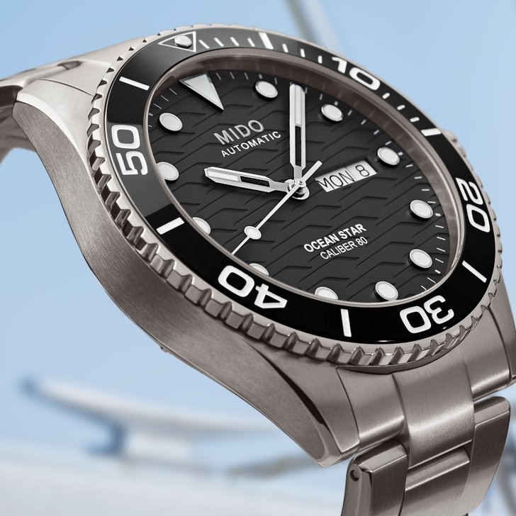 Mido อวดโฉมนาฬิกา 2 ดีไซน์ใหม่ Ocean Star 200C Titanium และ Ocean Star Tribute Gradient