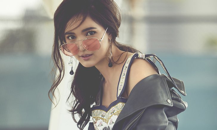 "บัว นลินทิพย์" อวดแฟชั่นสุดแนว เปรี้ยว เซ็กซี่