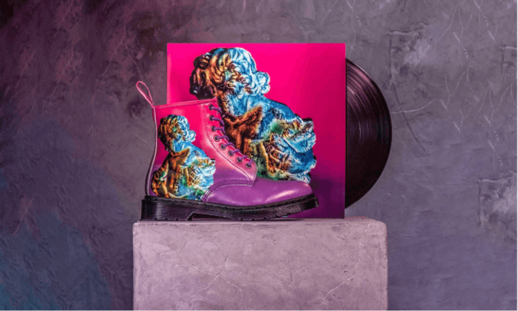 Dr. Martens เปิดตัวรองเท้ารุ่นพิเศษจากปกอัลบั้มของ Joy Division และ New Order