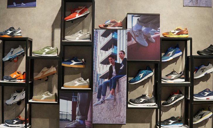 พาเดินเล่นดูไอเทมใหม่ Diadora รองเท้าสัญชาติอิตาลี