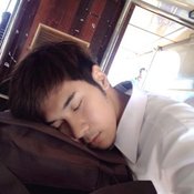 กระเป๋ารถเมล์หล่อ 