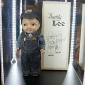  Lee