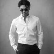 BUTTON UP