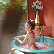 หญิงแย้ นนทพร