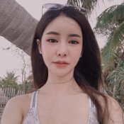 บลู จิรารัตน์ 