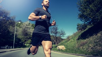 7 อันดับรองเท้าวิ่งน้ำหนักเบามาก