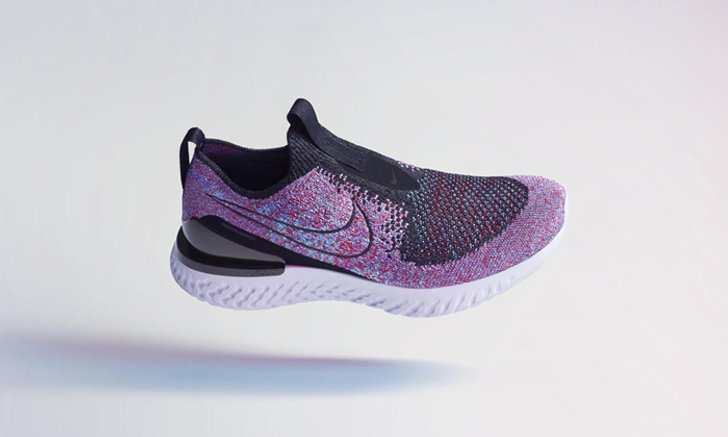 Nike Phantom React Flyknit รองเท้าวิ่งไร้เชือก กระชับเท้ายิ่งกว่าเดิม