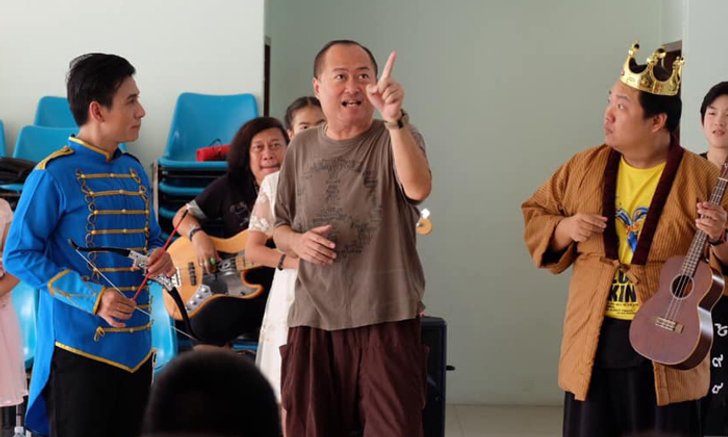 "ครูรัก ศรัทธา" เผยชีวิตเคยเป็นโรคซึมเศร้า กลับสู่ชีวิตปกติได้เพราะเด็กไร้โอกาส