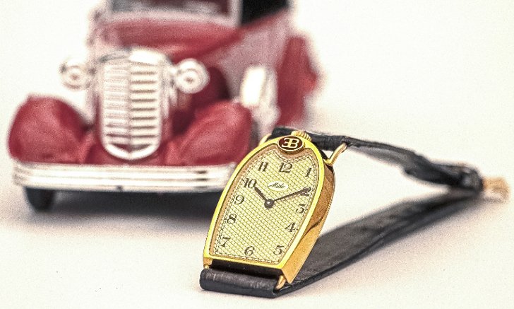 นาฬิกา Mido ของเอตอเร่ บูกัตติ (Ettore Bugatti) ได้รับการประมูลไปกว่า 10 ล้านบาท