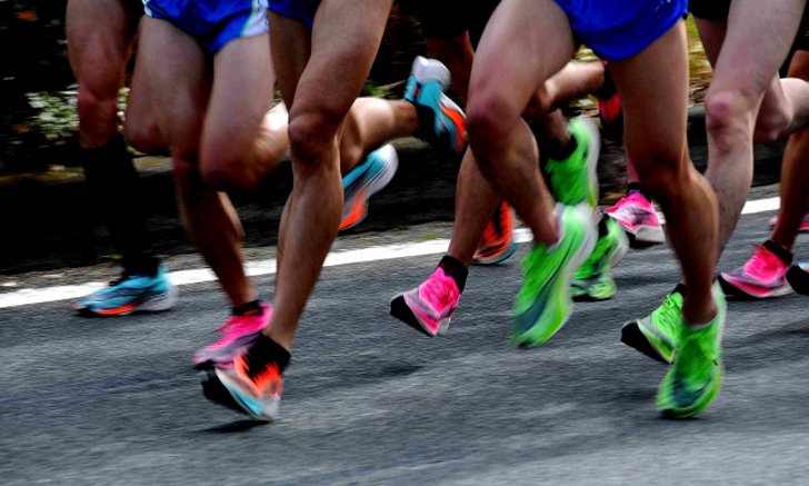 ส่องรองเท้าวิ่งในการแข่งขัน Hakone Ekiden 2022 ยี่ห้ออะไร รุ่นไหน ที่นักวิ่งเลือกใส่กัน